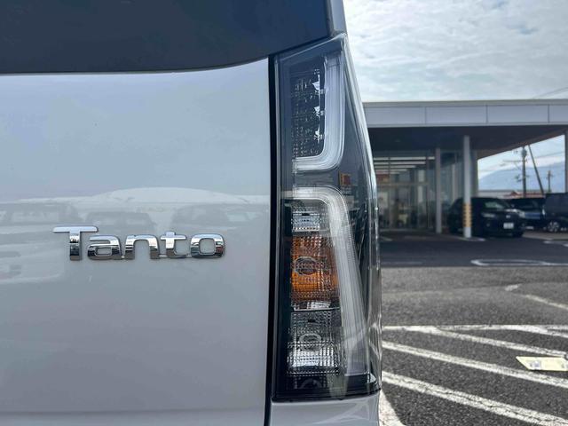 タントカスタムＸインパネシフト　プッシュスタートスイッチ　電子カードキー　電動パーキングブレーキ　シートヒーター　衝突軽減ブレーキ　車線逸脱防止　アルミホイール　両側パワースライドドア（鹿児島県）の中古車