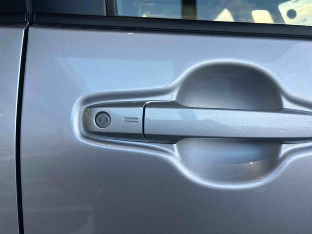 タントＸスペシャルインパネシフト　プッシュスタートスイッチ　電子カードキー　バックモニター　衝突被害軽減　車線逸脱警報　オートハイビーム　ＡＢＳ（鹿児島県）の中古車