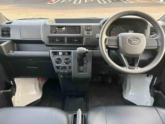 ハイゼットカーゴスペシャルインパネシフト　衝突被害軽減ブレーキ　エアバッグ　オートハイビーム　レーンキープアシスト　ＡＢＳ　両側スライドドア（鹿児島県）の中古車