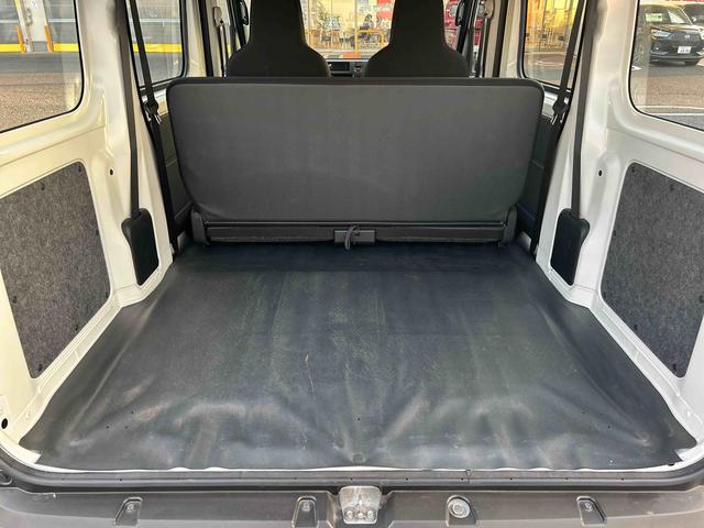 ハイゼットカーゴスペシャルインパネシフト　衝突被害軽減ブレーキ　エアバッグ　オートハイビーム　レーンキープアシスト　ＡＢＳ　両側スライドドア（鹿児島県）の中古車