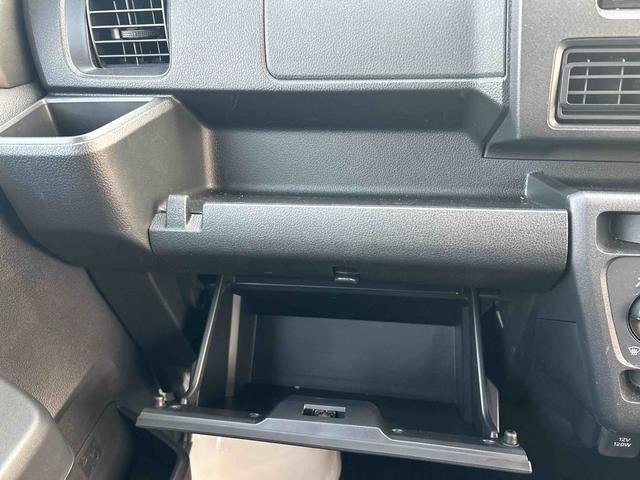 ハイゼットカーゴスペシャルインパネシフト　衝突被害軽減ブレーキ　エアバッグ　オートハイビーム　レーンキープアシスト　ＡＢＳ　両側スライドドア（鹿児島県）の中古車