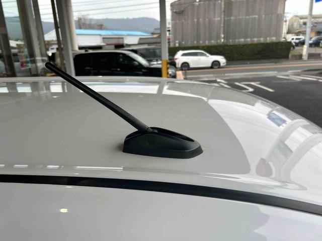 ムーヴキャンバスストライプスGインパネシフト プッシュスタートスイッチ 電子カードキー 電動パーキングブレーキ 両側電動スライドドア 車線逸脱 前後誤発進抑制 オートハイビーム(鹿児島県)の中古車