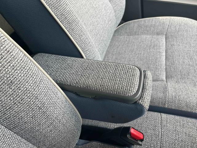 ムーヴキャンバスストライプスGインパネシフト プッシュスタートスイッチ 電子カードキー 電動パーキングブレーキ 両側電動スライドドア 車線逸脱 前後誤発進抑制 オートハイビーム(鹿児島県)の中古車