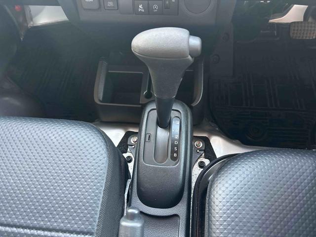 ハイゼットトラックスタンダード 農用スペシャル切り替え4WD フロアCVT車 ブレーキサポート 車線逸脱警報装置 オートハイビーム ABS パワーステアリング エアコン ダブルエアバッグ(鹿児島県)の中古車