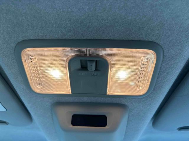 ムーヴキャンバスストライプスGインパネシフト プッシュスタートスイッチ 電子カードキー 電動パーキングブレーキ 両側パワースライドドア 前後誤発進抑制 車線逸脱警告 オートハイビーム ABS シートヒーター(鹿児島県)の中古車