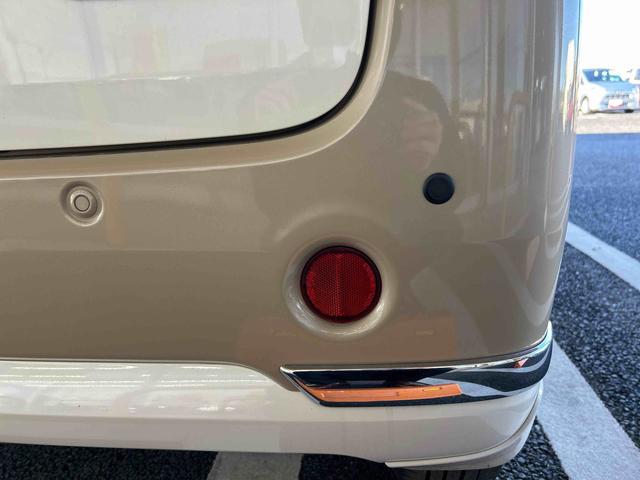 ムーヴキャンバスＧブラックインテリアリミテッド　ＳＡIIIインパネシフト　プッシュスタートスイッチ　電子カードキー　カーナビ　両側電動スライドドア　レーンキープ　オートハイビーム　ＡＢＳ　スマキー　バックモニター　電動格納ドアミラー　衝突安全ボディ　ＵＳＢ（鹿児島県）の中古車