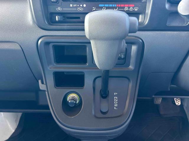 ハイゼットカーゴDXインパネシフト リモコンキー 左右スライドドア(鹿児島県)の中古車