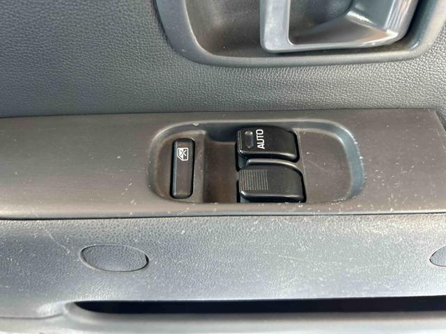 ハイゼットカーゴDXインパネシフト リモコンキー 左右スライドドア(鹿児島県)の中古車