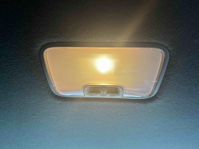 タントカスタムXインパネシフト プッシュスタートスイッチ 電子カードキー 電動パーキングブレーキ 両側電動スライドドア カーナビ バックモニター ドラレコ ATハイビーム アルミホイール(鹿児島県)の中古車