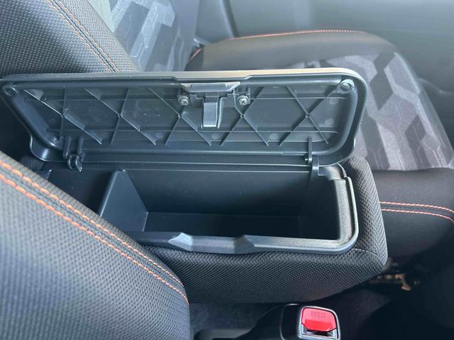 タフトＧインパネシフト　プッシュスタートスイッチ　電子カードキー　電動パーキングブレーキ　シートヒーター　オートマチックハイビーム　ムーンルーフ　車線逸脱防止　ＡＢＳ　アルミホイール（鹿児島県）の中古車