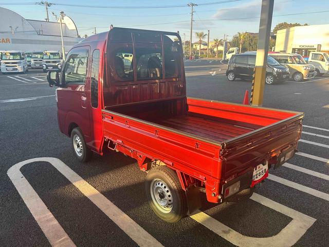 ハイゼットトラックジャンボエクストラフロアＣＶＴ車　４ＷＤ車　プッシュスタートスイッチ　電子カードキー　前後誤発進抑制　車線逸脱　オートハイビーム　ＡＢＳ　フォグランプ（鹿児島県）の中古車