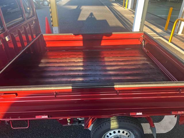ハイゼットトラックジャンボエクストラフロアＣＶＴ車　４ＷＤ車　プッシュスタートスイッチ　電子カードキー　前後誤発進抑制　車線逸脱　オートハイビーム　ＡＢＳ　フォグランプ（鹿児島県）の中古車
