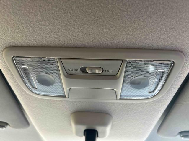 N−BOXカスタムG・ターボLパッケージターボモデル インパネシフト プッシュスタートスイッチ 電子カードキー 両側電動スライドドア ABS アルミホイール ETC付き(鹿児島県)の中古車