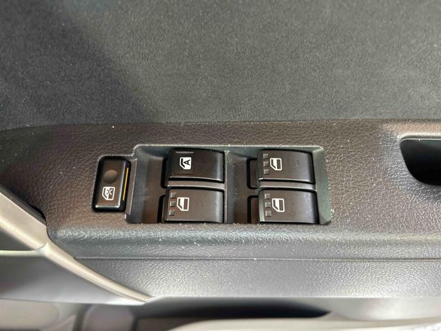 ラッシュＧ　Ｌパッケージ４ＷＤ　フロアＡＴ　スマートキー　アルミホイール　ＡＢＳ　カーナビ（鹿児島県）の中古車