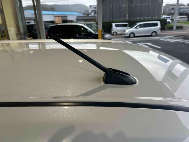 ムーヴキャンバスＸメイクアップリミテッド　ＳＡIIIインパネシフト　プッシュスタートスイッチ　電子カードキー　両側電動スライドドア　ドラレコ　カーナビ　バックモニター（パノラマモニター）　衝突被害軽減Ｂ　車線逸脱警報装置　ＡＢＳ（鹿児島県）の中古車