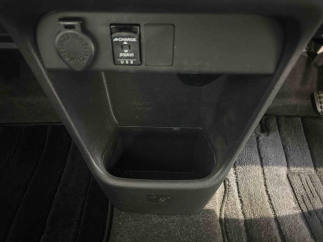 ムーヴキャンバスＸメイクアップリミテッド　ＳＡIIIインパネシフト　プッシュスタートスイッチ　電子カードキー　両側電動スライドドア　ドラレコ　カーナビ　バックモニター（パノラマモニター）　衝突被害軽減Ｂ　車線逸脱警報装置　ＡＢＳ（鹿児島県）の中古車