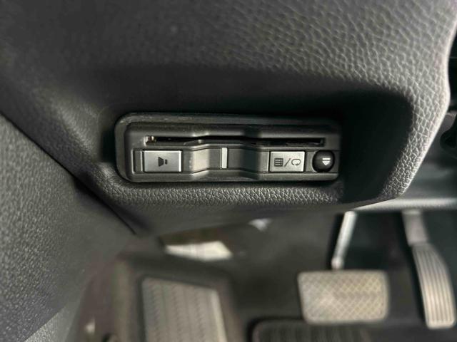 フィット１３Ｇ・Ｓ　ホンダセンシングプッシュスタートスイッチ　電子カードキー　アルミホイール　ＡＢＳ（鹿児島県）の中古車