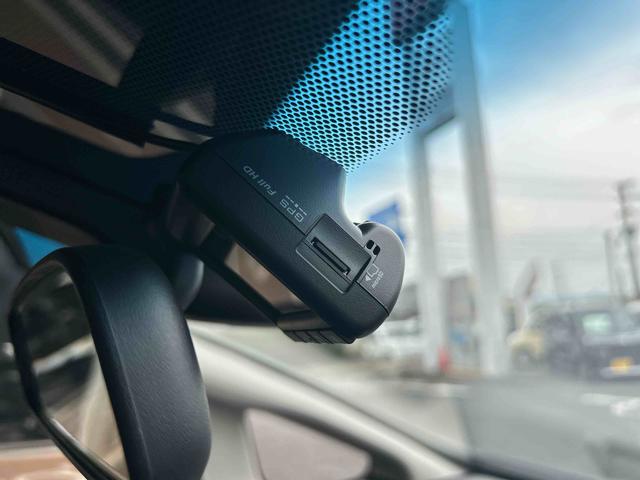 フィット１３Ｇ・Ｓ　ホンダセンシングプッシュスタートスイッチ　電子カードキー　アルミホイール　ＡＢＳ（鹿児島県）の中古車