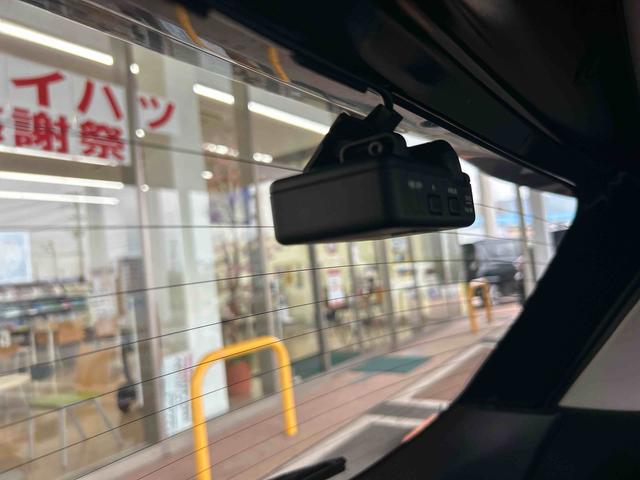 フィット１３Ｇ・Ｓ　ホンダセンシングプッシュスタートスイッチ　電子カードキー　アルミホイール　ＡＢＳ（鹿児島県）の中古車