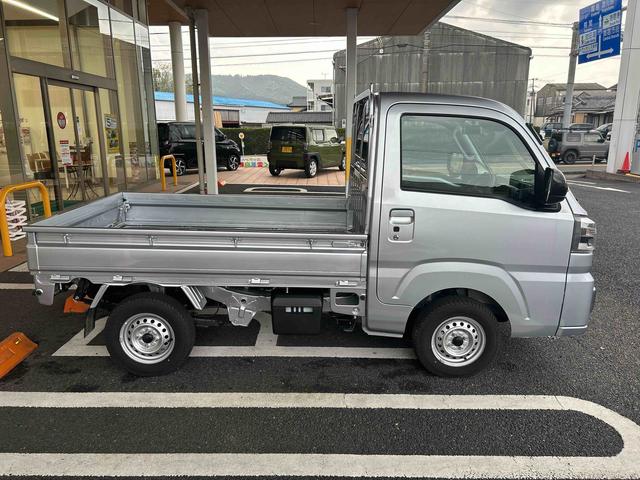 ハイゼットトラックＥＸＴパートタイム４ＷＤ　５ＭＴ　プッシュスタートスイッチ　電子カードキー　誤発進抑制　オートハイビーム　レーンアシスト　ＡＢＳ　フォグランプ（鹿児島県）の中古車