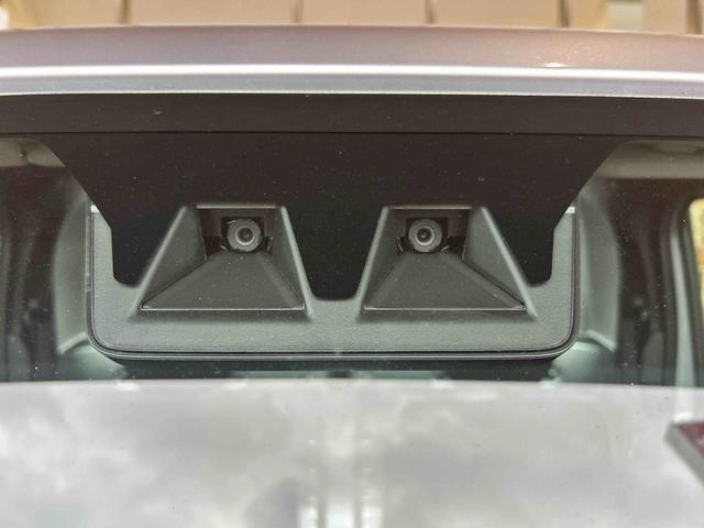 ハイゼットトラックＥＸＴパートタイム４ＷＤ　５ＭＴ　プッシュスタートスイッチ　電子カードキー　誤発進抑制　オートハイビーム　レーンアシスト　ＡＢＳ　フォグランプ（鹿児島県）の中古車