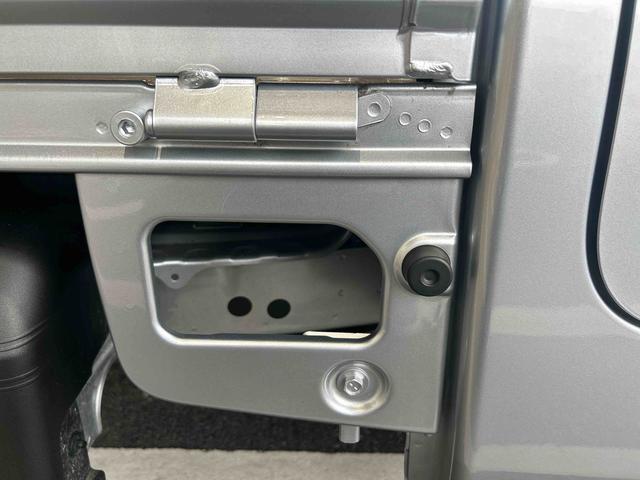 ハイゼットトラックＥＸＴパートタイム４ＷＤ　５ＭＴ　プッシュスタートスイッチ　電子カードキー　誤発進抑制　オートハイビーム　レーンアシスト　ＡＢＳ　フォグランプ（鹿児島県）の中古車