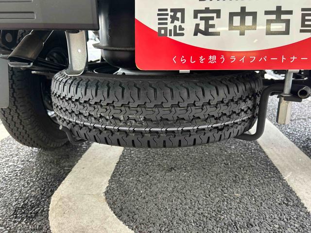 ハイゼットトラックＥＸＴパートタイム４ＷＤ　５ＭＴ　プッシュスタートスイッチ　電子カードキー　誤発進抑制　オートハイビーム　レーンアシスト　ＡＢＳ　フォグランプ（鹿児島県）の中古車