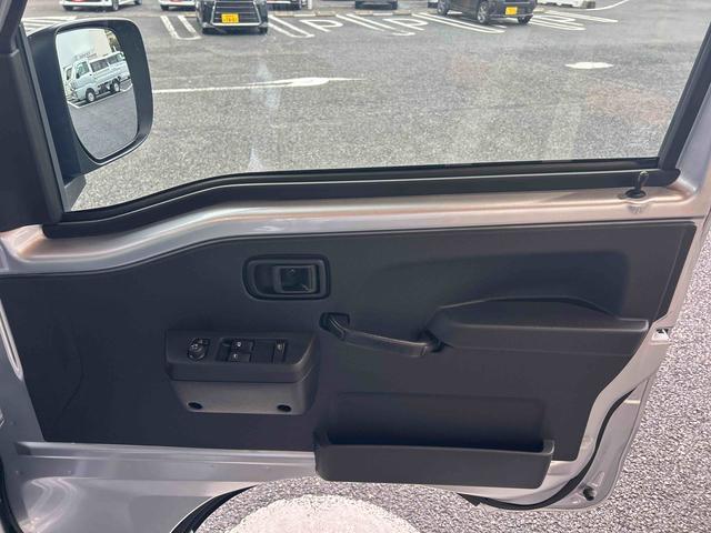 ハイゼットトラックＥＸＴパートタイム４ＷＤ　５ＭＴ　プッシュスタートスイッチ　電子カードキー　誤発進抑制　オートハイビーム　レーンアシスト　ＡＢＳ　フォグランプ（鹿児島県）の中古車