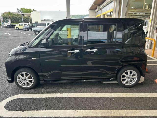 ムーヴＧインパネシフト　プッシュスタートスイッチ　電子カードキー　電動パーキングブレーキ　ディスプレイオーディオ　バックモニター　両側スライド左側パワースライドドア　アルミホイール　ＡＢＳ（鹿児島県）の中古車