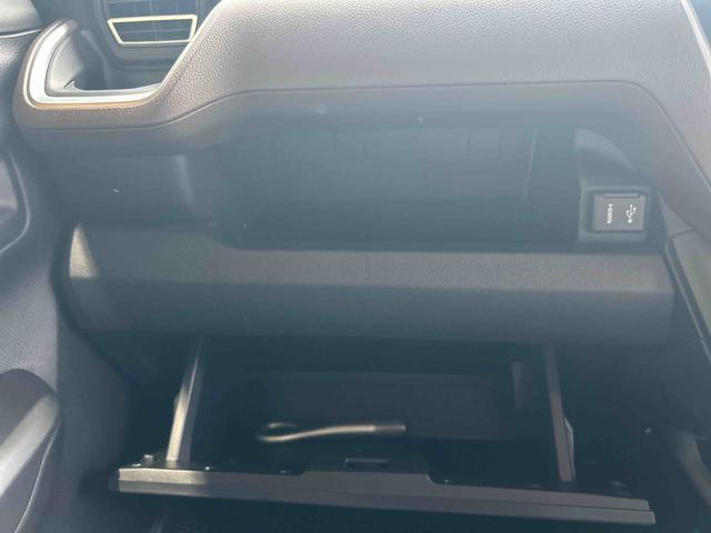 ムーヴＧインパネシフト　プッシュスタートスイッチ　電子カードキー　電動パーキングブレーキ　ディスプレイオーディオ　バックモニター　両側スライド左側パワースライドドア　アルミホイール　ＡＢＳ（鹿児島県）の中古車