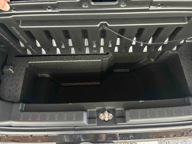 ムーヴＧインパネシフト　プッシュスタートスイッチ　電子カードキー　電動パーキングブレーキ　ディスプレイオーディオ　バックモニター　両側スライド左側パワースライドドア　アルミホイール　ＡＢＳ（鹿児島県）の中古車