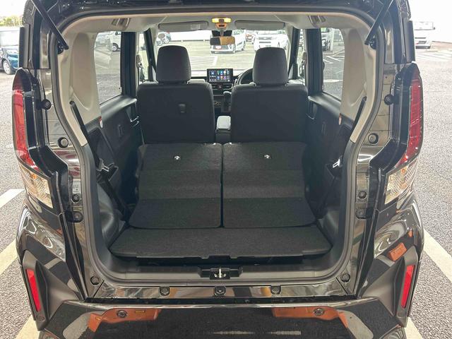 ムーヴＧインパネシフト　プッシュスタートスイッチ　電子カードキー　電動パーキングブレーキ　ディスプレイオーディオ　バックモニター　両側スライド左側パワースライドドア　アルミホイール　ＡＢＳ（鹿児島県）の中古車