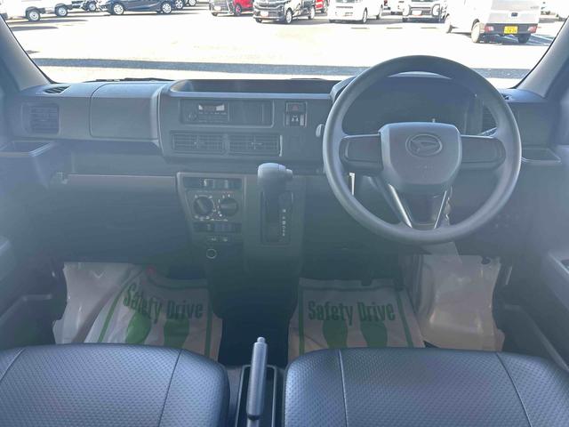 ハイゼットカーゴスペシャルインパネシフト　衝突被害軽減ブレーキ　オートハイビーム　オートライト　Ｗエアバック　アイドリンストップ　レーンキープアシスト　ＡＢＳ（鹿児島県）の中古車