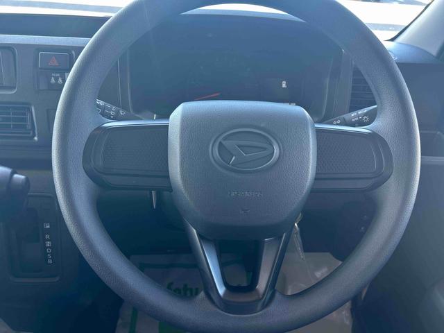ハイゼットカーゴスペシャルインパネシフト　衝突被害軽減ブレーキ　オートハイビーム　オートライト　Ｗエアバック　アイドリンストップ　レーンキープアシスト　ＡＢＳ（鹿児島県）の中古車