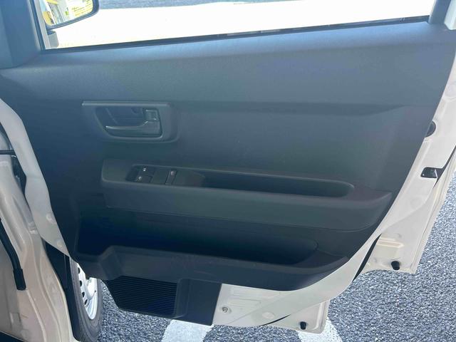 ハイゼットカーゴスペシャルインパネシフト　衝突被害軽減ブレーキ　オートハイビーム　オートライト　Ｗエアバック　アイドリンストップ　レーンキープアシスト　ＡＢＳ（鹿児島県）の中古車