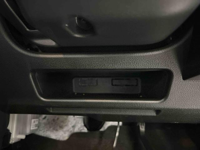 ムーヴGインパネシフト プッシュスタートスイッチ 電子カードキー 電動パーキングブレーキ 左側電動スライドドアのスイッチ 衝突被害軽減システム レーンキープ オートハイビーム アルミホイール ABS(鹿児島県)の中古車