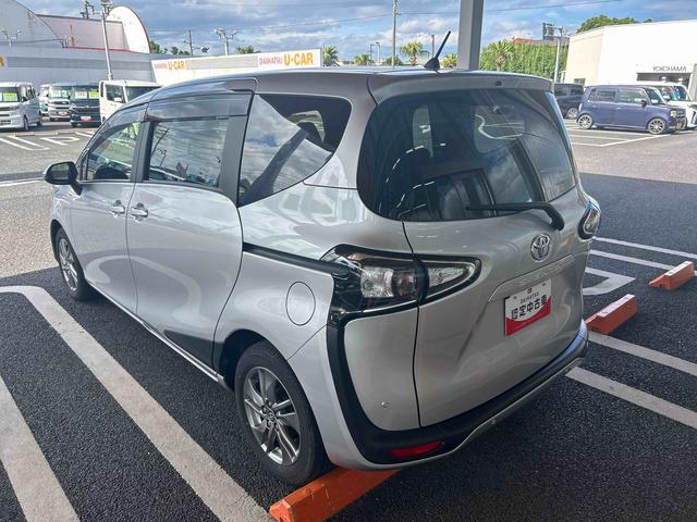 シエンタGインパネシフト プッシュスタートスイッチ 電子カードキー カーナビ バックモニター シートヒーター ETC車載器 両側電動スライドドア 3列シート(鹿児島県)の中古車