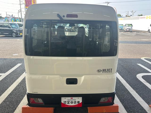 ハイゼットカーゴＤＸインパネシフト　衝突回避支援ブレーキ　運転席助手席エアバック　レーンアシスト　オートマチックハイビーム　ＡＢＳ（鹿児島県）の中古車