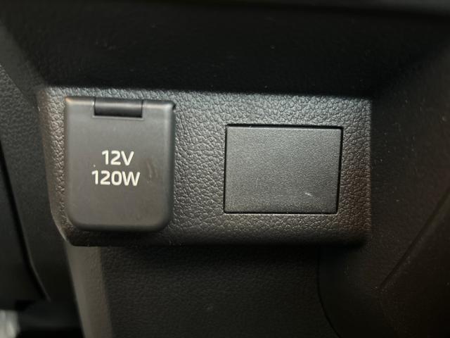 ハイゼットカーゴＤＸインパネシフト　衝突回避支援ブレーキ　運転席助手席エアバック　レーンアシスト　オートマチックハイビーム　ＡＢＳ（鹿児島県）の中古車