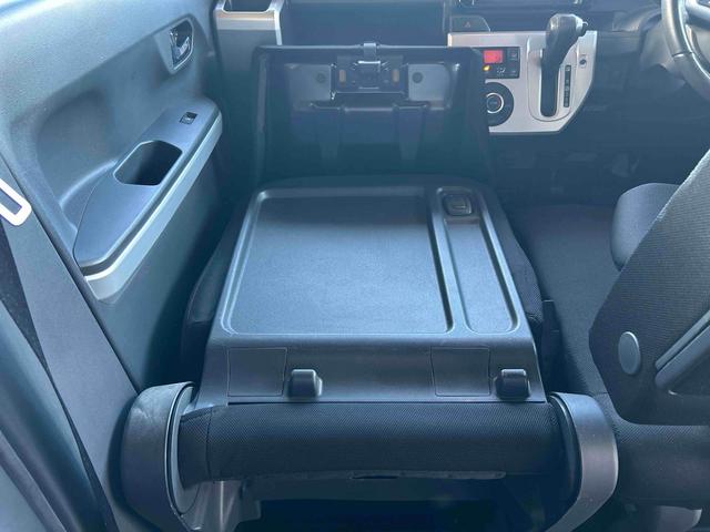 ウェイクG SAターボエンジン インパネシフト 両側電動スライドドア 衝突低減ブレーキ プッシュスタートスイッチ 電子カードキー バックモニター(鹿児島県)の中古車
