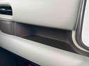 インパネシフト　プッシュスタートスイッチ　電子カードキー　カーナビ　車線逸脱防止　エマージェンシーブレーキ　ＡＢＳ（鹿児島県）の中古車