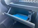 インパネシフト　プッシュスタートスイッチ　電子カードキー　衝突軽減ブレーキ　レーンキープアシスト　アルミホイール　ＡＢＳ　カーナビ　リアとサイドモニター（鹿児島県）の中古車