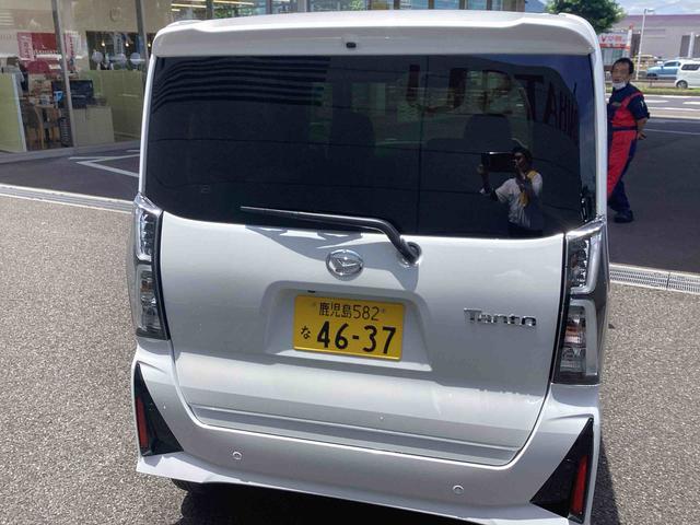 タントカスタムＸインパネシフト　プッシュスタートスイッチ　電子カードキー　電動パーキングブレーキ　衝突軽減Ｂ　車線逸脱警報装置　ＡＢＳ付　ＡＷ　両側スライドドア（鹿児島県）の中古車