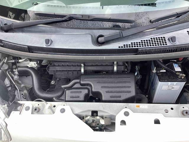 ムーヴキャンバスＸメイクアップリミテッド　ＳＡIIIインパネシフト　プッシュスタートスイッチ　電子カードキー　衝突被害軽減システム　ＡＢＳ　レーンキープ　オートエアコン　カーナビ（鹿児島県）の中古車