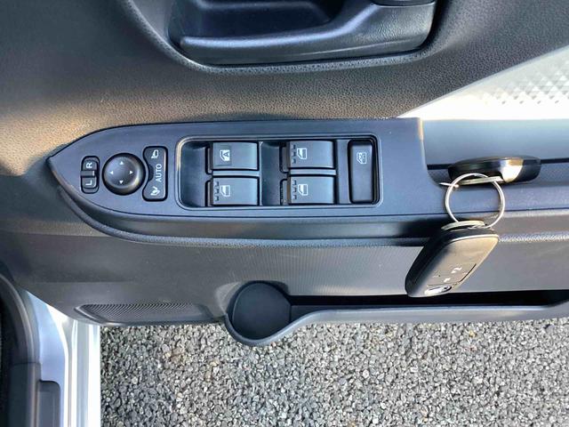 タントＸインパネシフト　プッシュスタートスイッチ　電子カードキー　電動パーキングブレーキ　ブレーキサポート　片側電動両側スライドドア　ＡＢＳ　車線逸脱警報　オートハイビーム（鹿児島県）の中古車