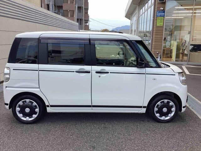 ムーヴキャンバスＧブラックアクセントＶＳ　ＳＡIIIインパネシフト　プッシュスタートスイッチ　電子カードキー　両側電動スライドドア　カーナビ　レーンキープ　オートマチックハイビーム　ＡＢＳ　ブレーキサポート（鹿児島県）の中古車