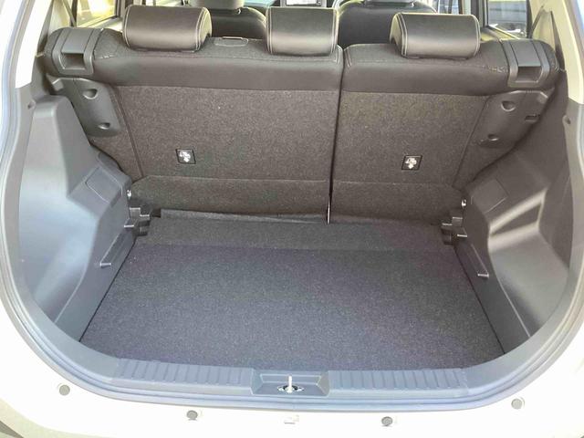 ロッキープレミアムGカーナビ オートマチックハイビーム キーフリーシステム アルミホイール ABS プリクラッシュセーフティー レーンキープ(鹿児島県)の中古車