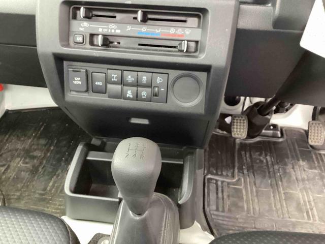 ハイゼットトラックスタンダード　農用スペシャル５ＭＴ車　切り替え４ＷＤ　ブレーキサポート　車線逸脱警報装置　オートハイビーム　ＡＢＳ　ダブルエアバッグ　パワーステアリング（鹿児島県）の中古車