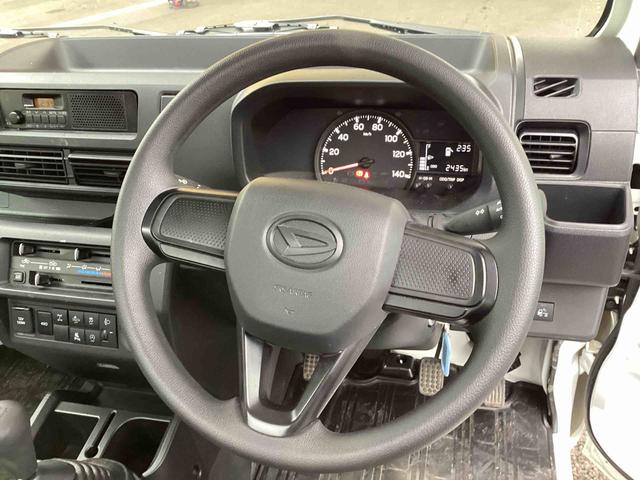 ハイゼットトラックスタンダード　農用スペシャル５ＭＴ車　切り替え４ＷＤ　ブレーキサポート　車線逸脱警報装置　オートハイビーム　ＡＢＳ　ダブルエアバッグ　パワーステアリング（鹿児島県）の中古車