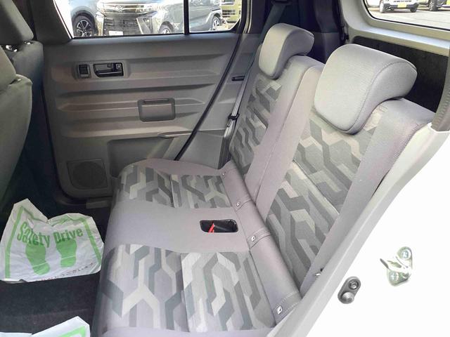 タフトＧ　クロムベンチャーインパネシフト　プッシュスタートスイッチ　電子カードキー　シートヒーター　カーナビ　車線逸脱警報装置　ガラスルーフ　ＡＴハイビーム　アルミホイール　ＡＢＳ（鹿児島県）の中古車